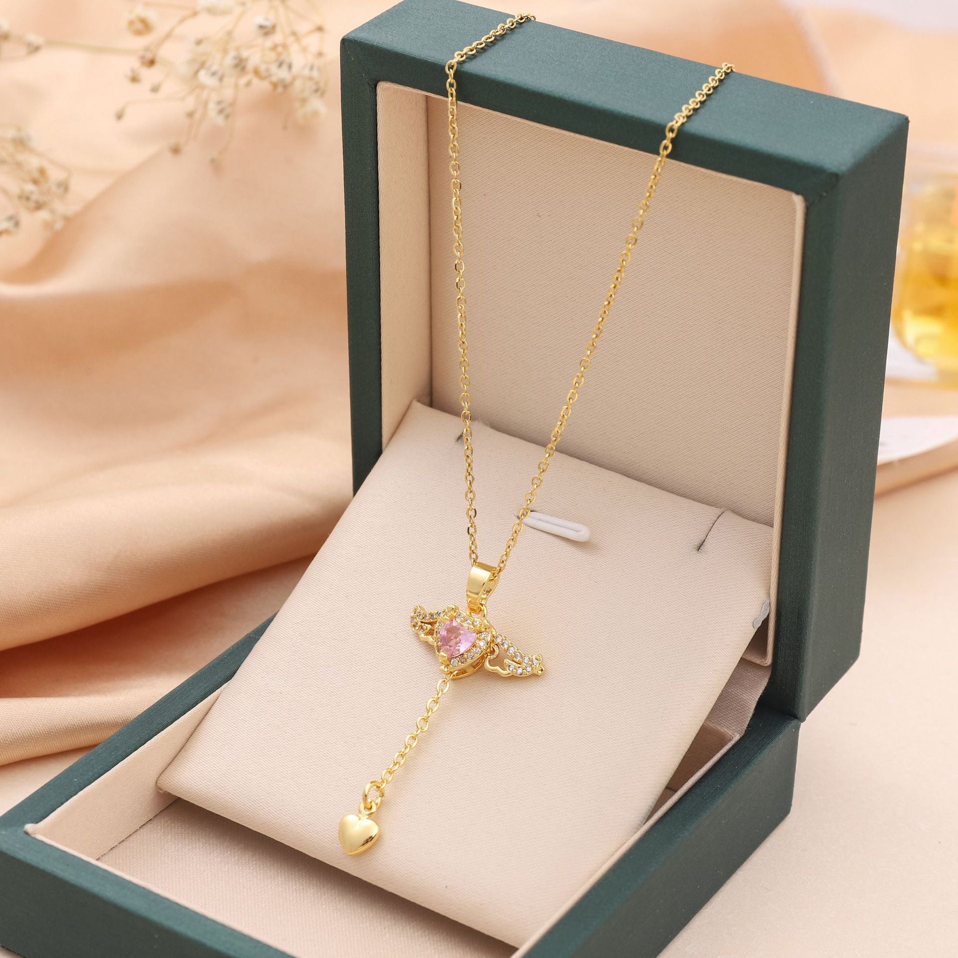 Thirza | Elegante Engel vleugels ketting