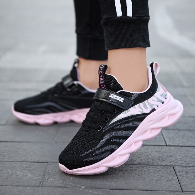 Zoë - Breathable women's sneakers (Black-Pink)