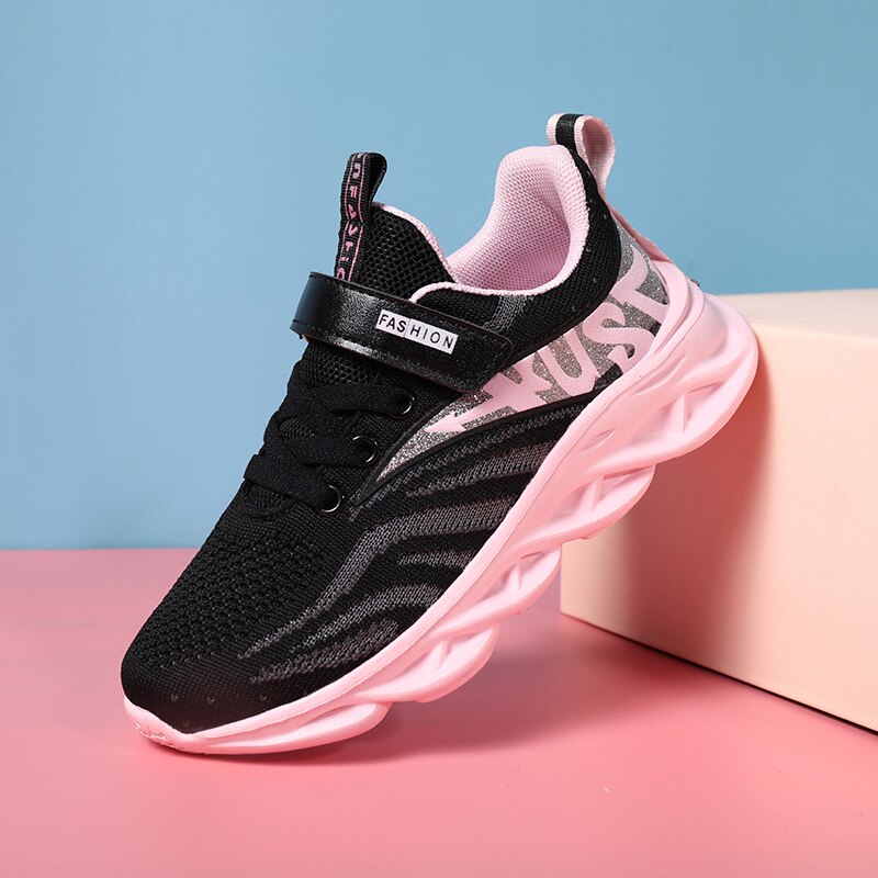 Zoë - Breathable women's sneakers (Black-Pink)